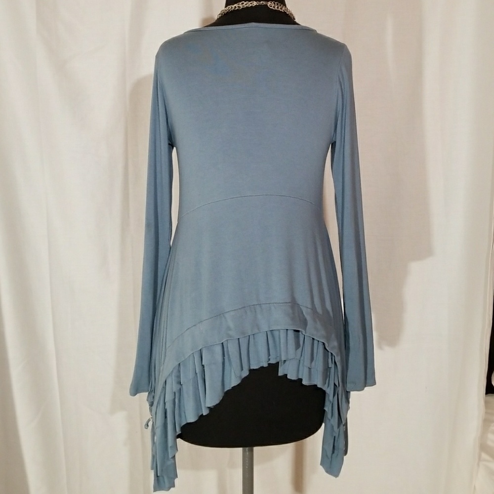 Tunic - Picture 3 of 6